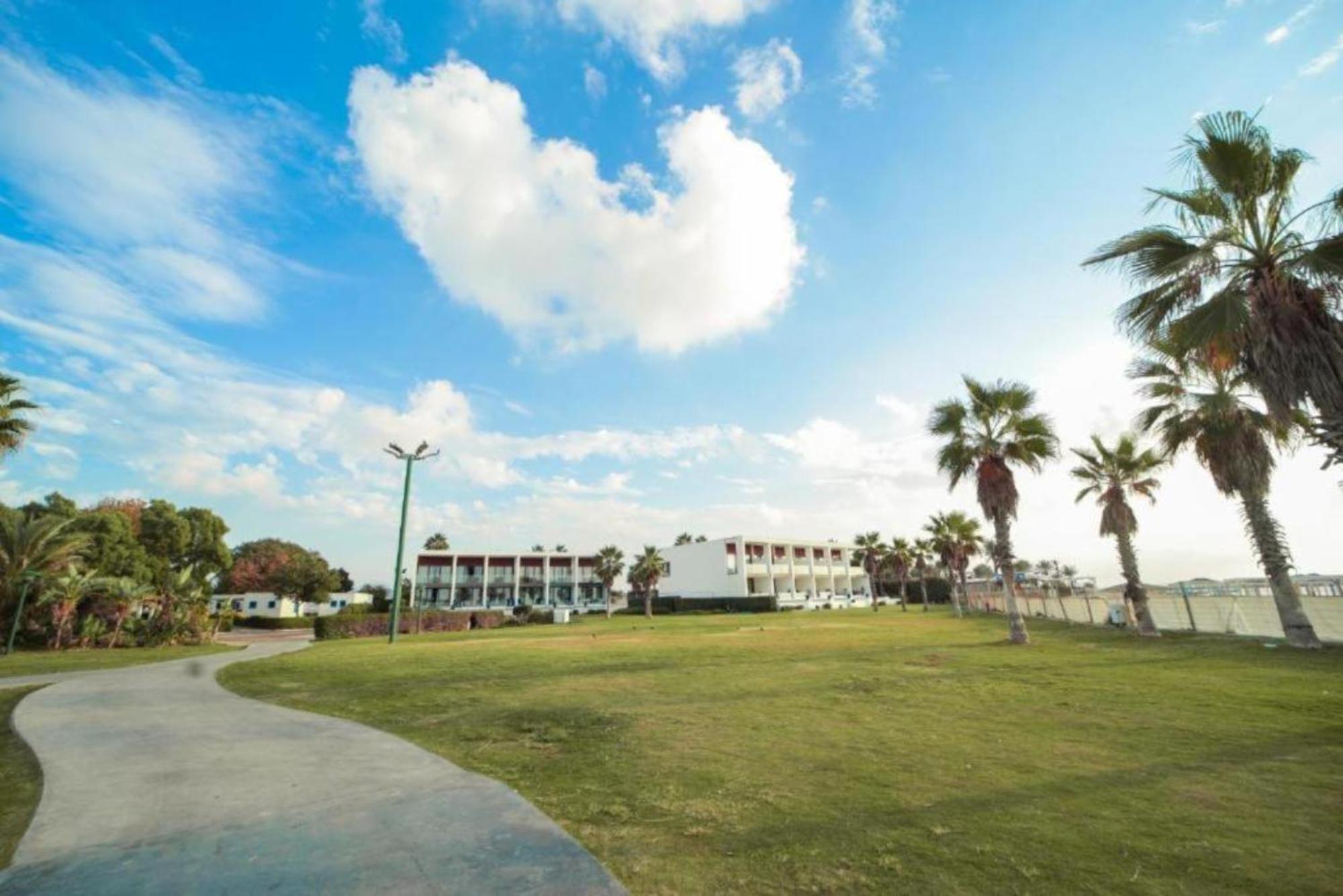 Nachsholim Kibbutz Country Lodging Nahsholim Eksteriør billede